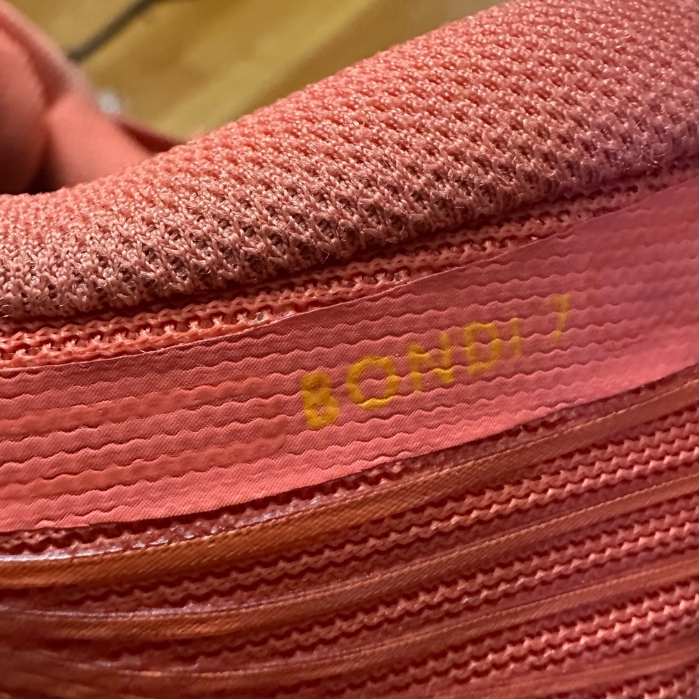 Hoka One One Women's Bondi 7 Size 7 - Picture 4 of 4